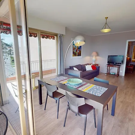 Апартаменты Spacieux 2p Traversant Face Avec Terrasse Et Balcon A - Fr-1-196-353